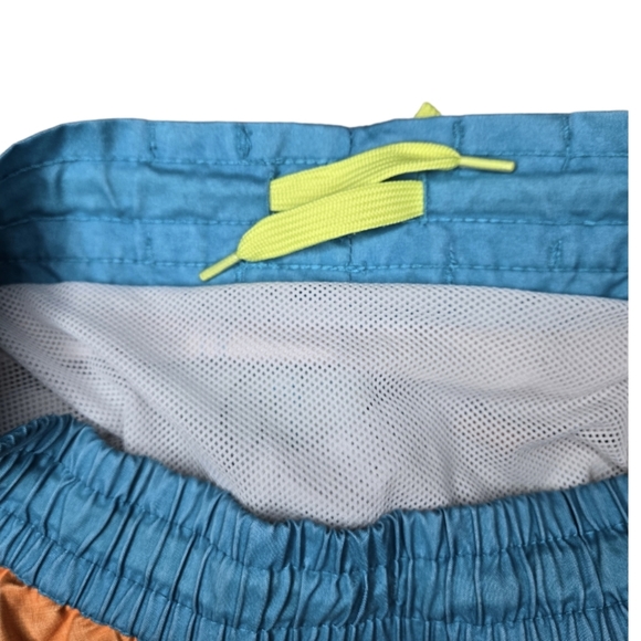 Laguna Boys Swim Shorts UPF 50 Board Shorts Swim Trunks Size Medium 10/12 - Picture 3 of 7